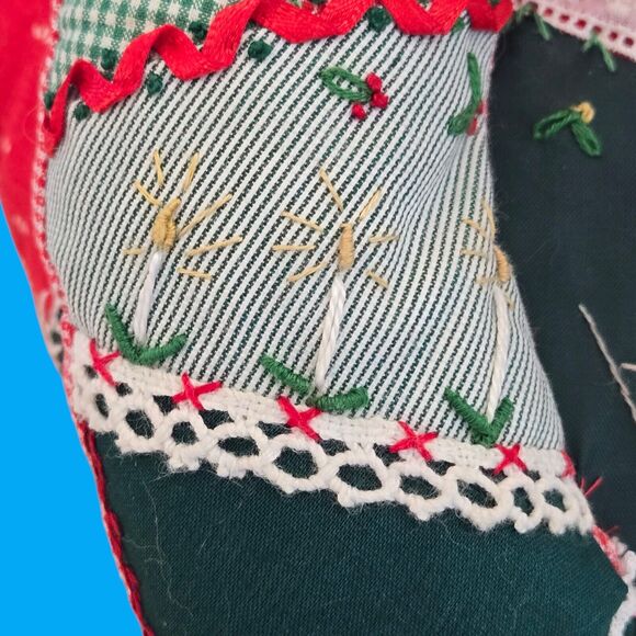 Handmade Vintage Christmas Cat Detailed Embroidered Patchwork Quilt Soft Pillow - Picture 16 of 16